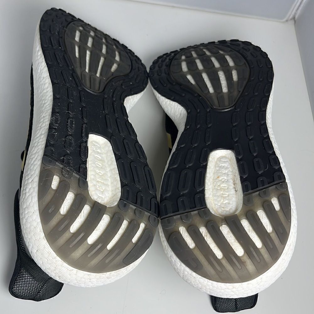 ADIDAS PUREBOOST 22    - Picture 6 of 11